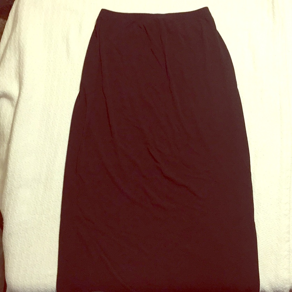 Apostrophe black skirt.